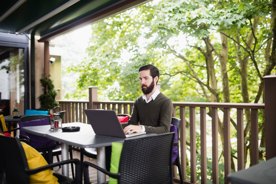 Nuevo videoblog en La riqueza de las regiones: “Cómo los Espacios de Coworking Están Transformando No Solo las Ciudades, Sino También las Zonas Rurales”